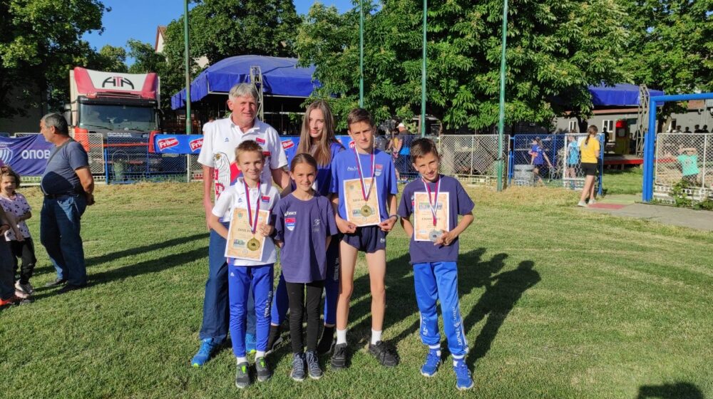 Atletičarima "Užica" tri medalje u Opovu 1