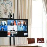 Zemlje G7 se obavezale da postepeno ukinu kupovinu ruske nafte 7