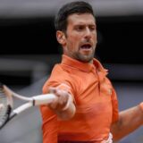 Đoković i 18. put bolji od Monfisa za treće kolo Madrida 1