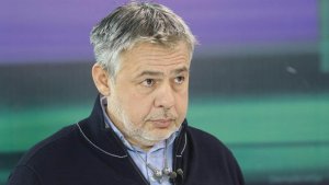 Ivanji: Vučić stvara paralelnu stvarnost – ali ispred Skupštine se vidi istina 8