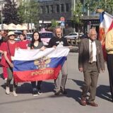 U Kragujevcu održana šetnja „Besmrtnog puka” bez ideoloških obeležja, Putinovih fotografija i Z 7