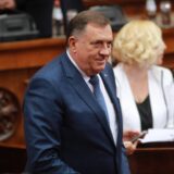 Vlada Republike Srpske povukla iz parlamentarne procedure neustavni zakon o nepokretnoj imovini 7