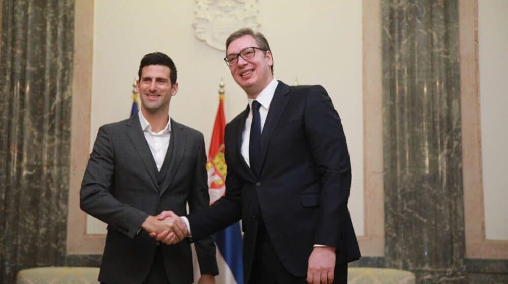 "Novače, studenti su napravili brejk, serviraj za pobedu": O iskrenosti "podrške" tenisera Đokovića blokadama fakulteta 1