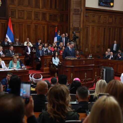 Inauguracija Aleksandra VučićaSRBIJE ALEKSANDAR VUCIC POLOZIO ZAKLETVU BLOG: Vučić položio zakletvu za drugi predsednički mandat (FOTO, VIDEO) 2