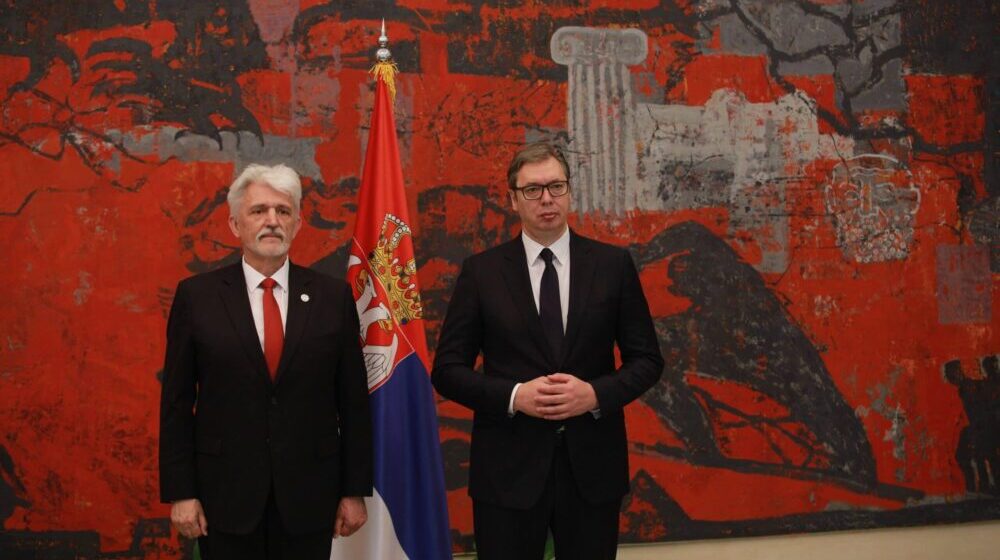 Vučić sa novim ambasadorom Ukrajine: Srbija civilima izbeglim iz Ukrajine obezbedila najbolje moguće uslove 1