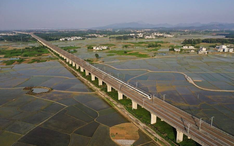 U Kini izgrađeno 358 kilometara novih brzih pruga u prva četiri meseca 1