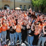 "Haljinu će pozajmiti, a šminka se sama": Najskuplje i najjeftinije kombinacije za odlazak na matursko veče u Srbiji 2