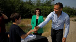 Kladovo: „Između mašte i istorije“ - likovna izložba kod Trajanovog mosta 2 Izložba Trajanov most, Ž.Nikoliž, A.Bec