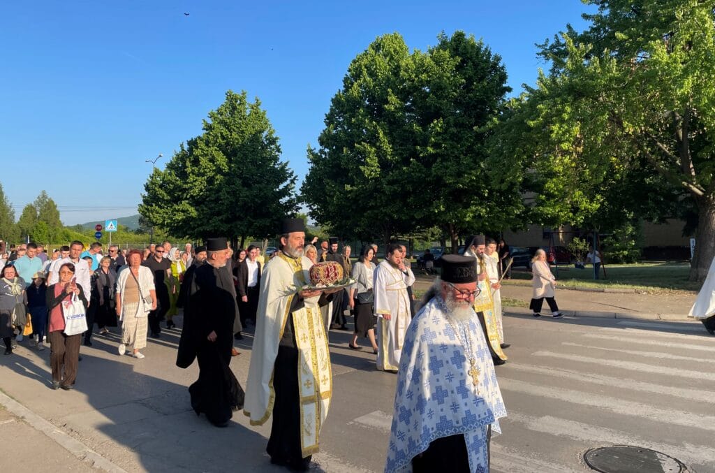 Litija u čast Svetog Vasilija koji je “spasio” Duvanište od kasetnih bombi 2 Litija u čast Svetog Vasilija koji je “spasio” Duvanište od kasetnih bombi 2