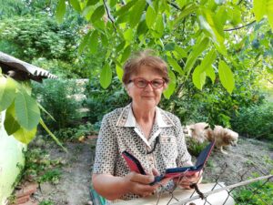 "Moj pas se borio sa zmijom, a ja sam je dokrajčila alatom": Dugački gmizavac u dvorištu zrenjaninske slikarke 2
