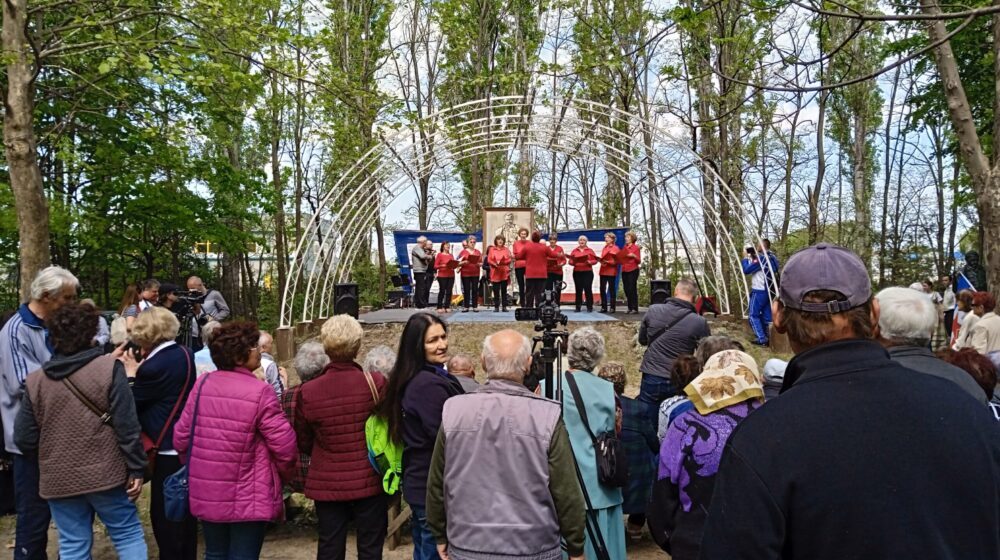 Jugonostalgičari slavili Praznik rada u Subotici uz taktove nekadašnje himne "Hej Sloveni" 1