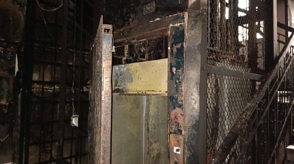 Vatrogasci u centru Beograda spasavali stanare zapaljene zgrade 1