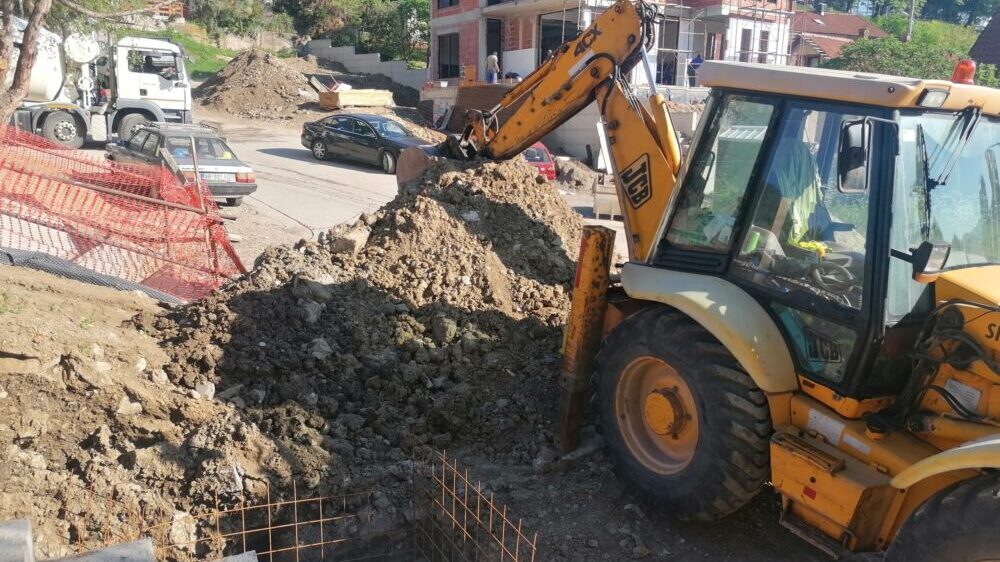Otvaranje bazena na užičkoj plaži do početka kupališne sezone nije izvesno zbog "kratkih rokova" 3 Otvaranje bazena na užičkoj plaži do početka kupališne sezone nije izvesno zbog "kratkih rokova" 3
