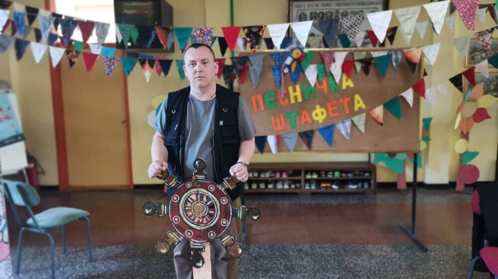 Uglješa Šajtinac deliće nagrade đacima, najboljim pesnicima 1