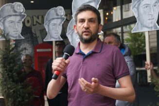 Prvomajski protest u Beogradu Borba za bezbedan rad, kolektivne ugovore i dostojanstvene zarade (FOTO) 7