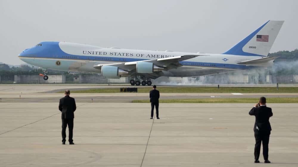 Dva pripadnika Tajne službe SAD zadužena za posetu predsednika Bajdena, vraćena kući zbog incidenta 1