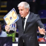 Do “pola posla” crno-beli stigli iz reketa 12