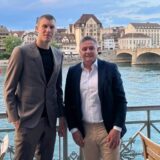 Piksi u poseti kod Strahinje Pavlovića 13