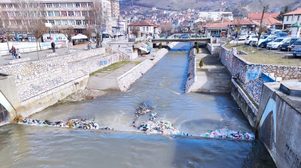 Prikupljanje ambalažnog otpada na četiri reke u Novom Pazaru 11