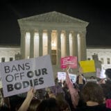 Vrhovni sud SAD bi mogao da ukine pravo na abortus, Bajden se oštro protivi 7