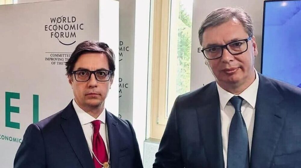 Vučić i Pendarovski u Davosu pozdravili odluku SPC 1