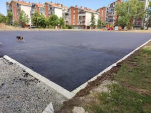 Asfaltiranje zdravog razuma u Centru 3 u Borči 3 Asfaltiranje zdravog razuma u Centru 3 u Borči 3