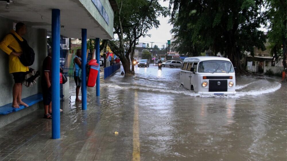 Novi bilans: U poplavama u Brazilu poginulo 100 ljudi 1