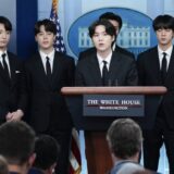 Južnokorejska muzička grupa BTS u poseti Beloj kući osudila rasizam 15