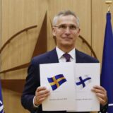 Finska i Švedska predale zahtev za članstvo u NATO 12