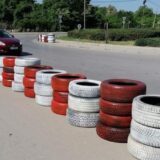 Urbana gerila gumama ogradila opasni kružni tok u Nišu 3