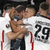 Kostić sa Ajntrahtom, nakon penala, osvojio Ligu Evrope 4