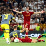 Roma pobedila Fejenord i osvojila prvu titulu u Ligi konferencija 6