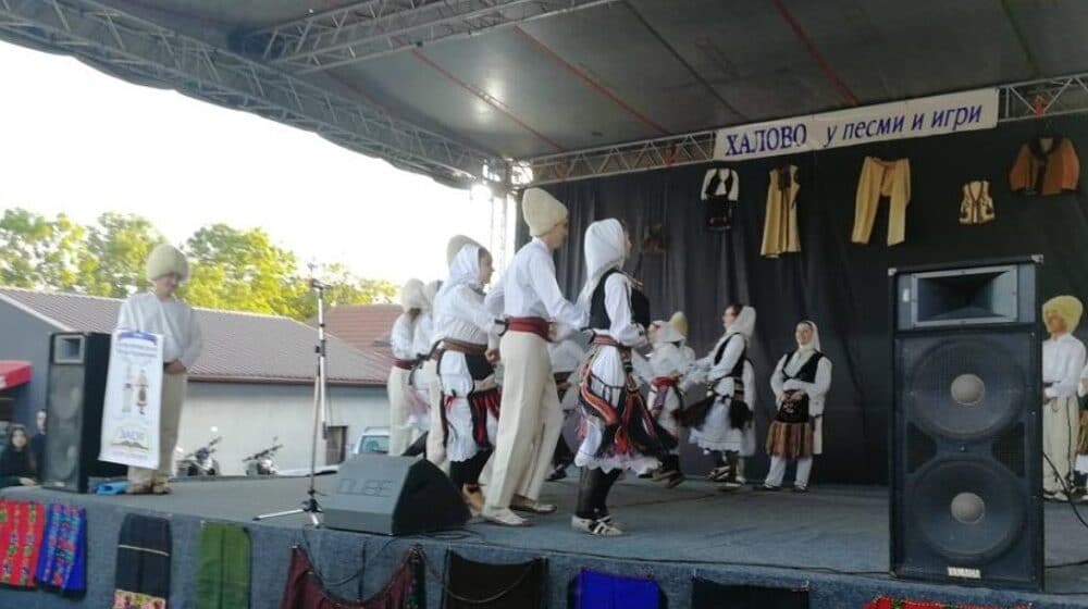 U selu pored Zaječara manifestacija „Halovo u pesmi i igri“ 1