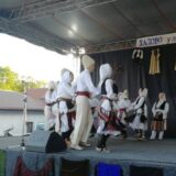 U selu pored Zaječara manifestacija „Halovo u pesmi i igri“ 9