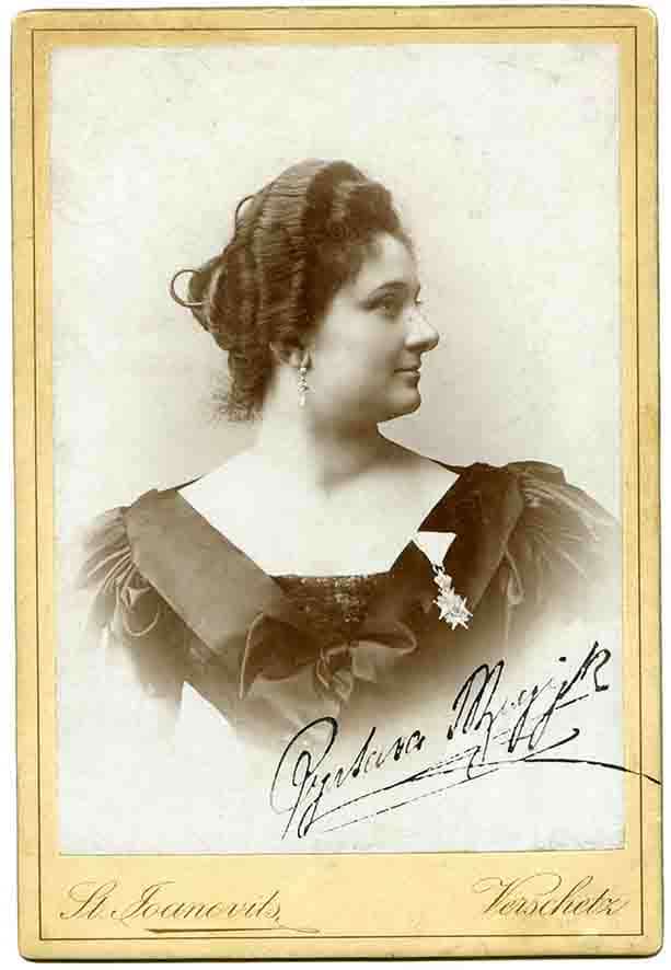 "Ženskinje" koje su izašle iz senke 4 "Ženskinje" koje su izašle iz senke 4