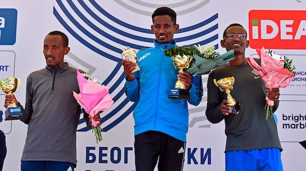 Etiopljanin Mulgta Birhanu Feisa pobednik 35. Beogradskog maratona 1