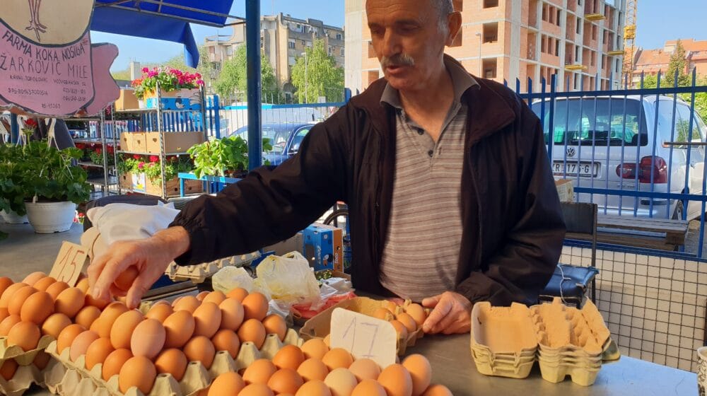 "Od prodaje jaja više ne živimo, ne bismo imali ni za hladne vode": Zrenjaninski proizvođači jaja pred gašenjem 1