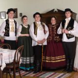 Revija narodnih nošnji na Bagljašu 1