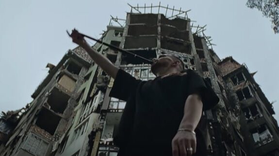 Spot pobedničke pesme Evrovizije među ruševinama (VIDEO): Ako je 'Stefanija' himna našeg rata, voleli bismo da postane himna naše pobede 1