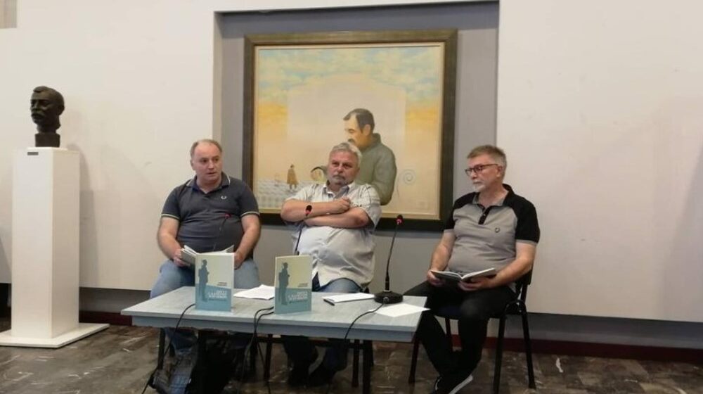 U Zaječaru održana promocija knjige „Vitez s kamerom i puškom – Dragiša M. Stojadinović“ autora Stevana Jovičića 1