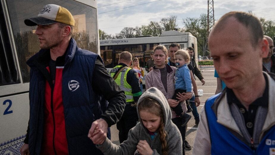 BLOG UŽIVO U Donjecku poginuo 21 civil, 27 ranjenih, više od 100 civila evakuisano iz čeličane Azovstal, miting u centru Kijeva, ekslozije u Lavovu 2
