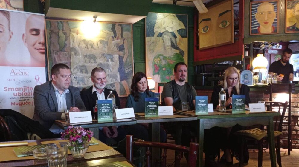 Politika i melanom na jednom mestu 1