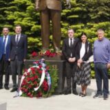 Azerbejdžanci položili vence na Tašmajdanu povodom NATO agresije 1999. godine 6