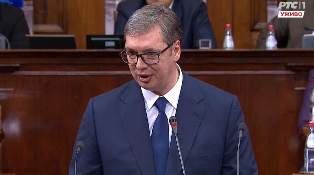 Vučić: Moraćemo da se bavimo sankcijama, Vlada do kraja jula 1