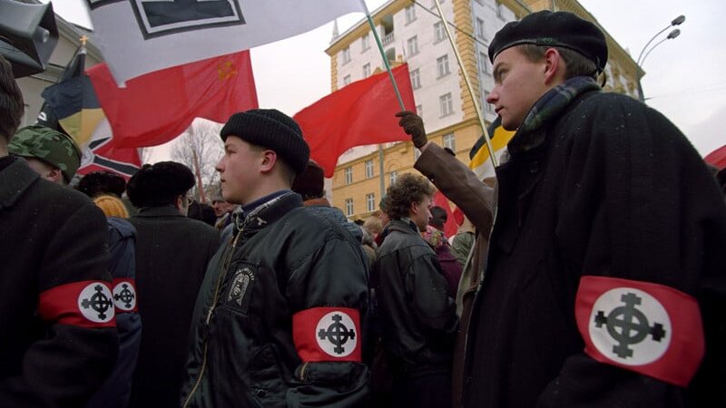 Koliko su česte kazne zbog prodaje ili isticanja fašističkih i neonacističkih simbola? 1