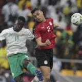 Senegal kažnjen zbog lasera i rasizma 4