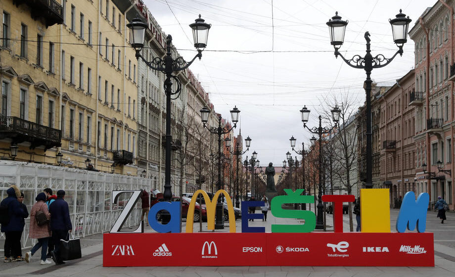 Eidman: Glupi, poslušni, zli, korumpirani podržavaju Putina 1