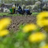 Ministarstvo poljoprivrede: Raspisan konkurs za uređenje atarskih puteva 15