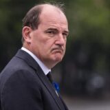 Francuski premijer podneo ostavku 4