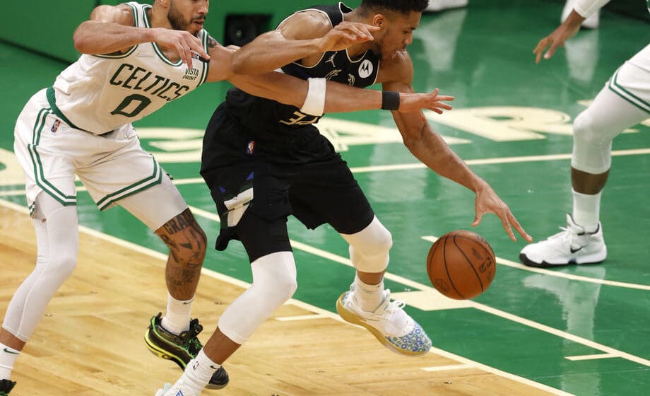 Milvoki do "brejka", Memfis ubedljiv 1